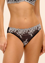 Load image into Gallery viewer, Wacoal Embrace Lace Brief - Black