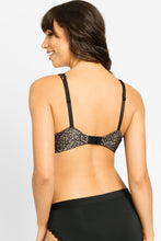 Load image into Gallery viewer, Berlei Barely There Lace Contour Bra
